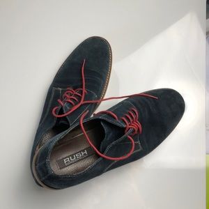 Men’s shoes